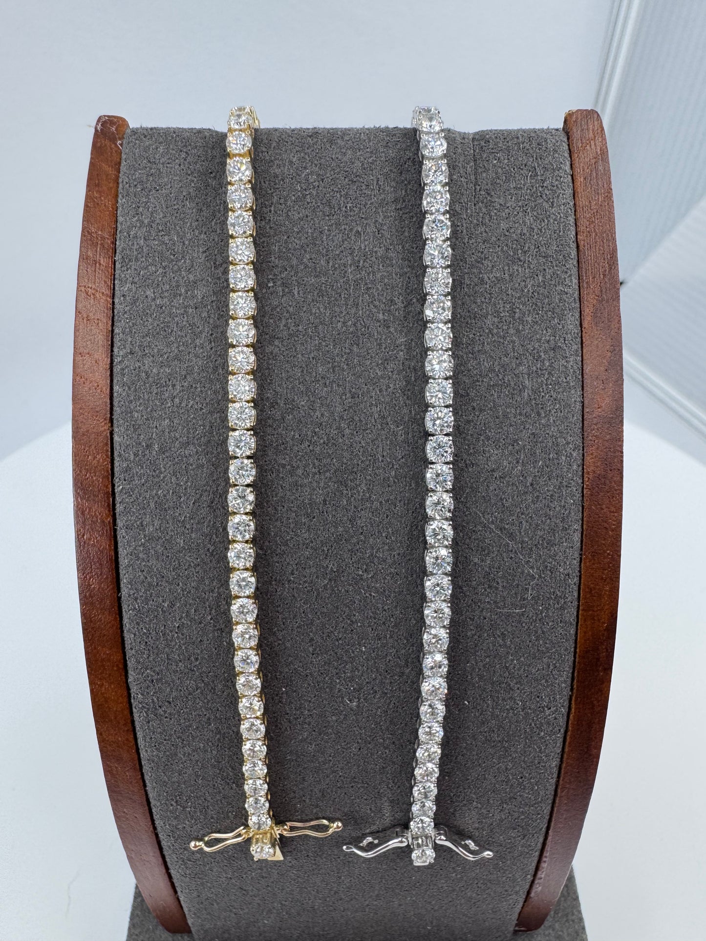 4.49 CTW Lab Grown Diamond Tennis Bracelet in 10K White Gold – IGI Report 6.5 inch