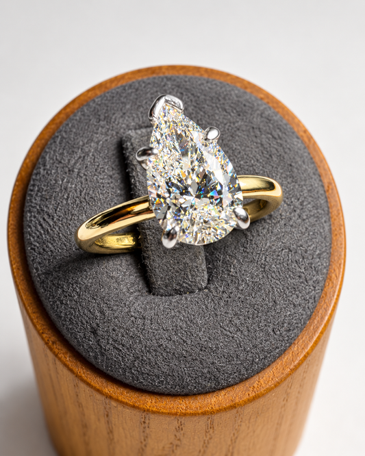 2 CT Pear Lab-Grown Diamond Solitaire Engagement Ring – D VS1 | 14K Yellow Gold - IGI Certified
