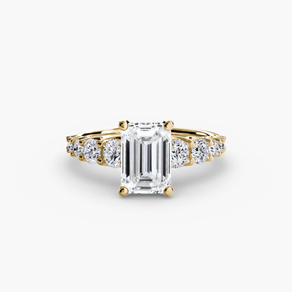 Graduated Accent Solitaire Engagement Ring