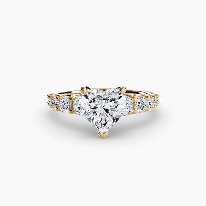Graduated Accent Solitaire Engagement Ring