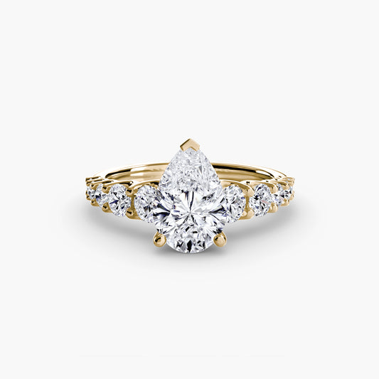 Graduated Accent Solitaire Engagement Ring