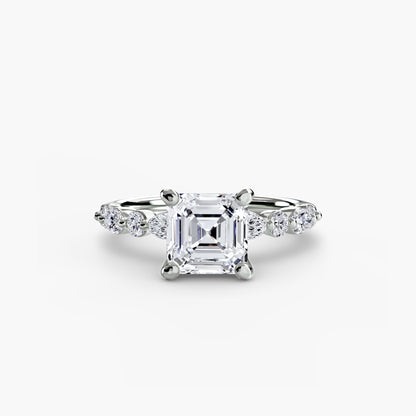 Shared-Prong Diamond Half-Eternity Band