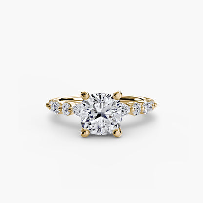 Shared-Prong Diamond Half-Eternity Band